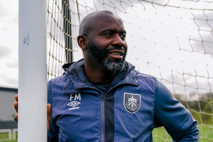 足坛心脏病猝死频发：生死时速下的急救革命