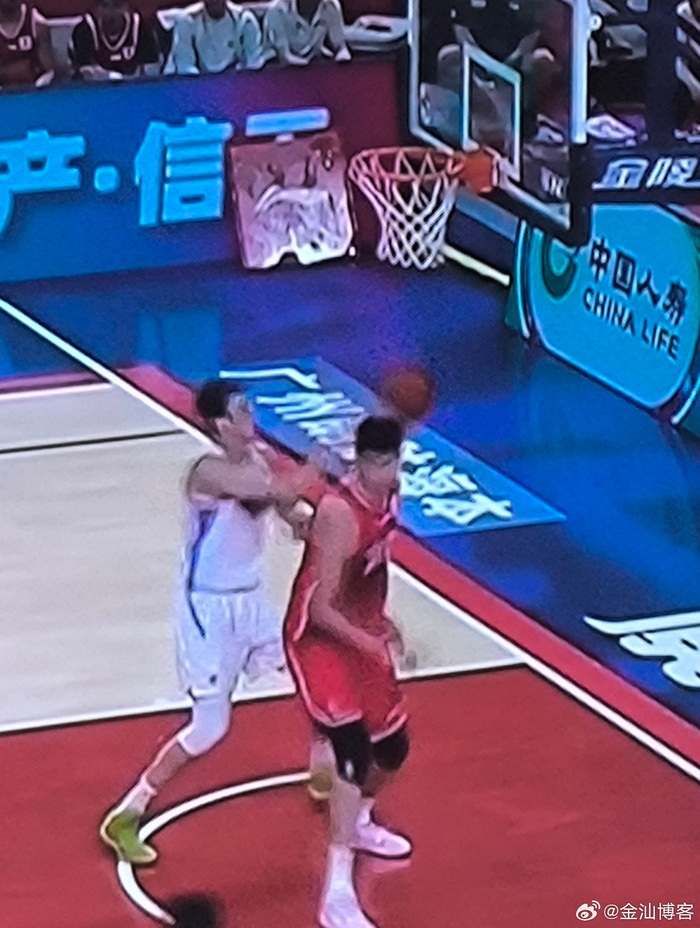 许利民不计前嫌启用斯佩尔曼 首钢放走徐昕成冤